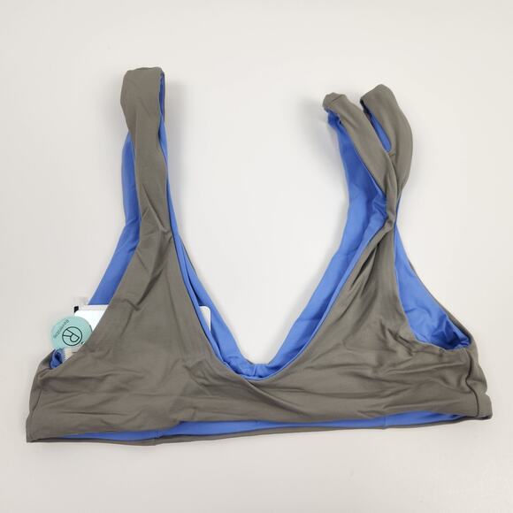 L*Space One Wave Bikini Top Reversible Gray Blue Size Small NWT - Picture 2 of 6